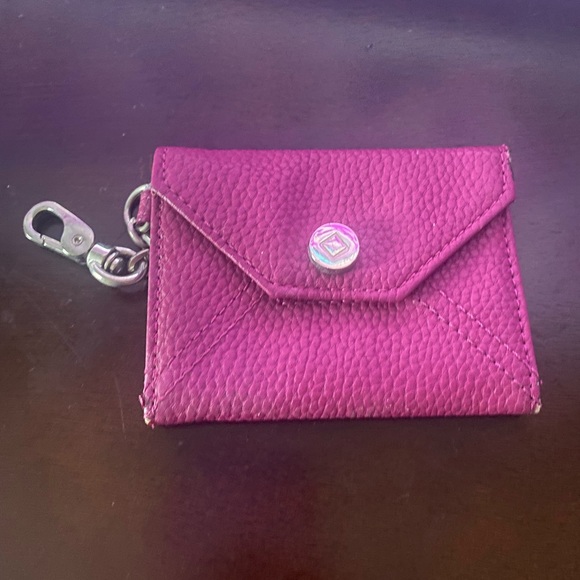 Thirty One Bag, Weekender.  Free mini wallet.   Both excellent condition - Picture 5 of 5